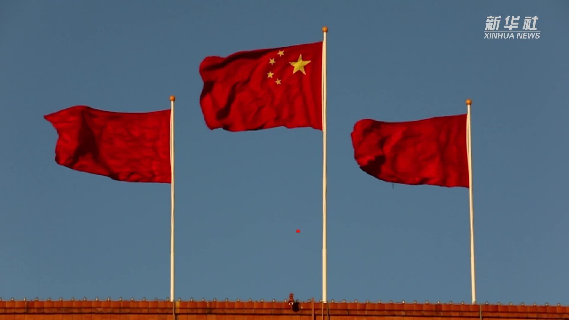 像她这样的歌手,是困不住的