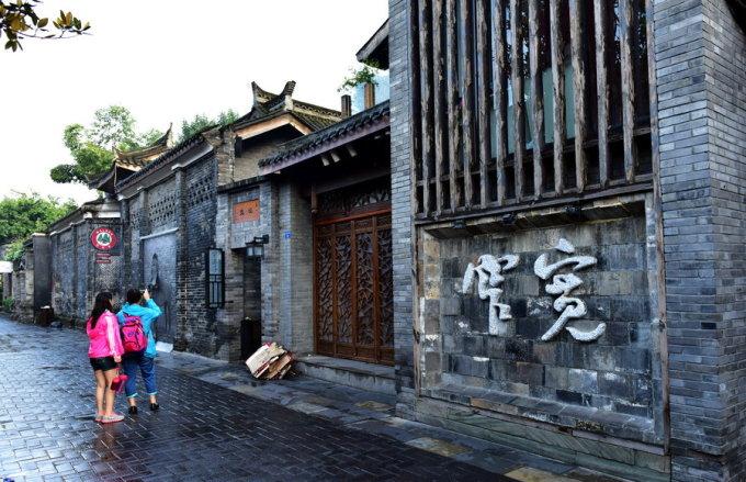 “在这里就像家”,世博高新医院收到特殊感谢信